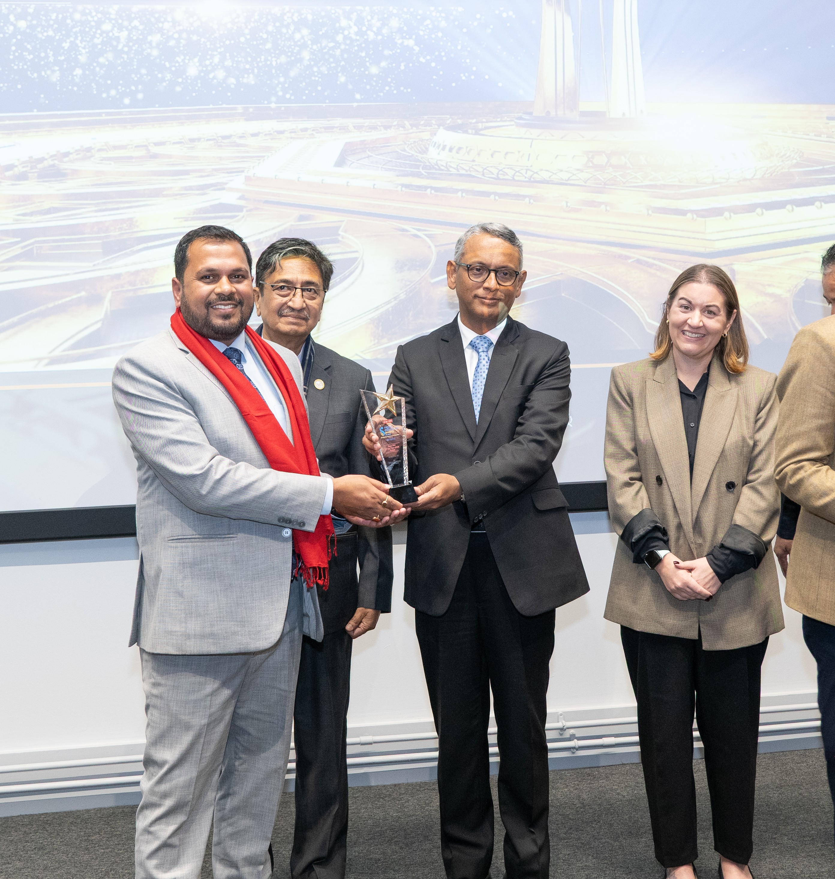 amardeep-mandal-honored-as-best-education-marketer-of-the-year-at-nepal-education-award-uk-2025-898